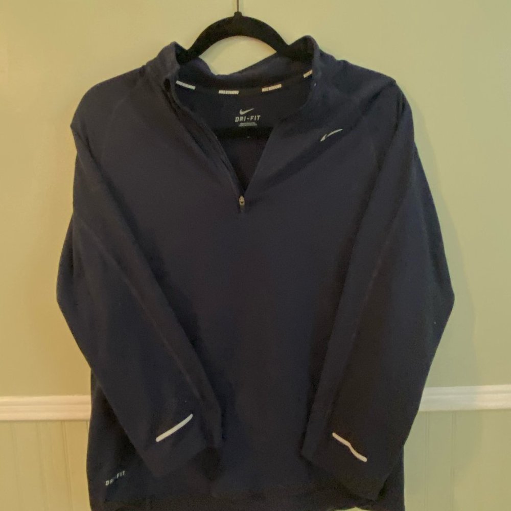 NIKE DRI-FIT 3/4 Sleeve Pullover